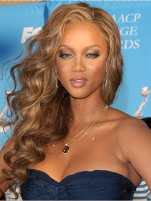 Tyra Banks Sehr Populär Wellig Spitzefront Echthaar Perücke