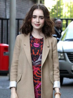 Lily Collins Modern Wellig Spitzefront Echthaar Perücke